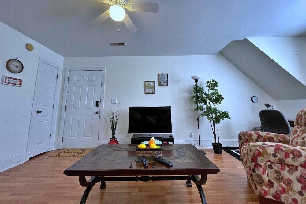 Photo of Livingroom in Southside