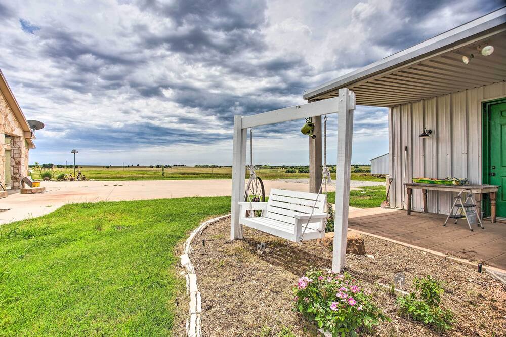 Photo of Outdoor in Weston