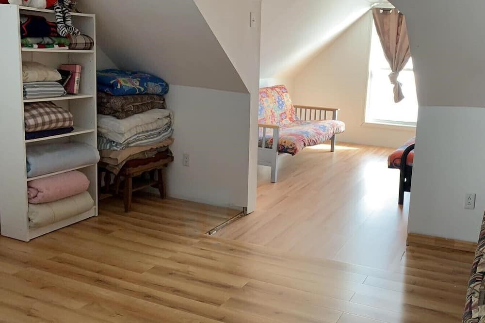 Photo of Livingroom in Notre-Dame-des-Laurentides