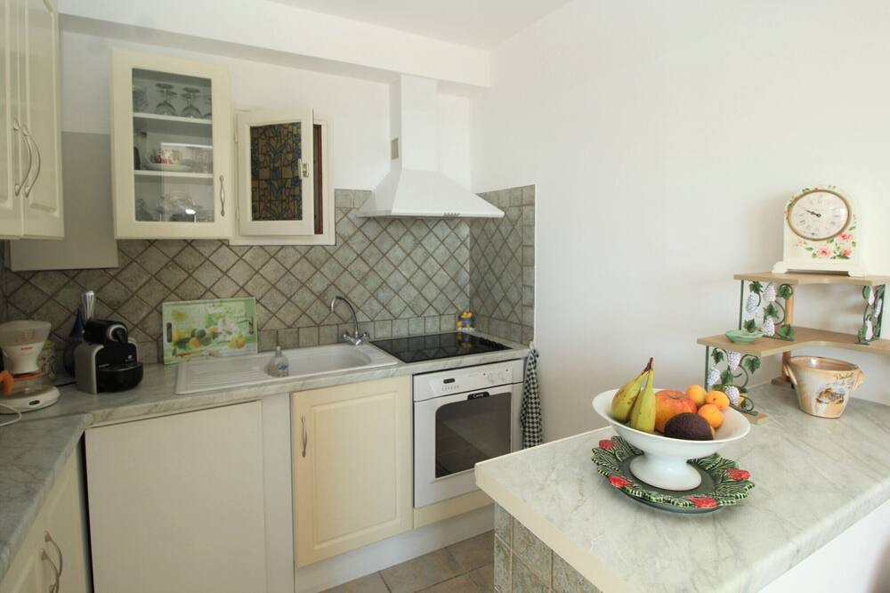 Photo of Kitchen in Port-Vendres