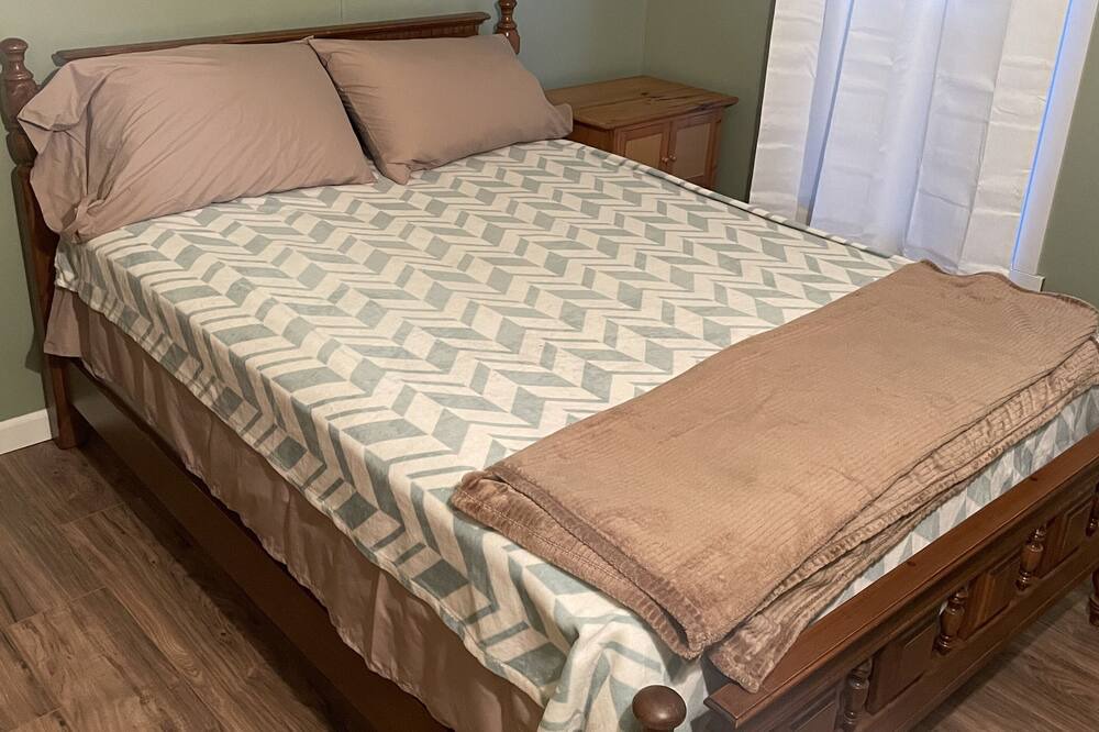 Photo of Bedroom in Friendship