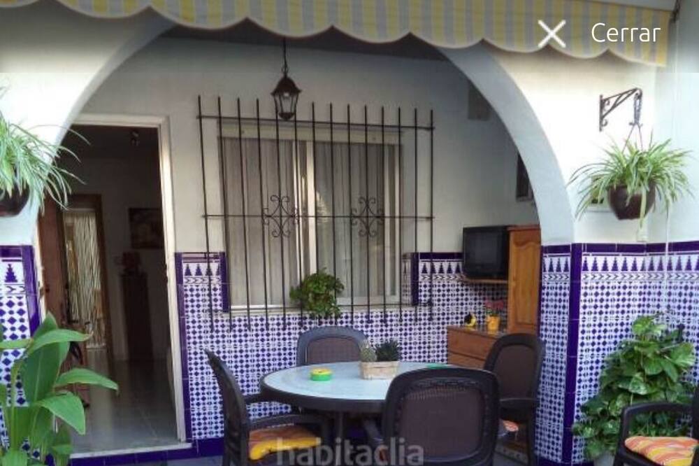 Photo of Patio Balcony in Lo Pagan