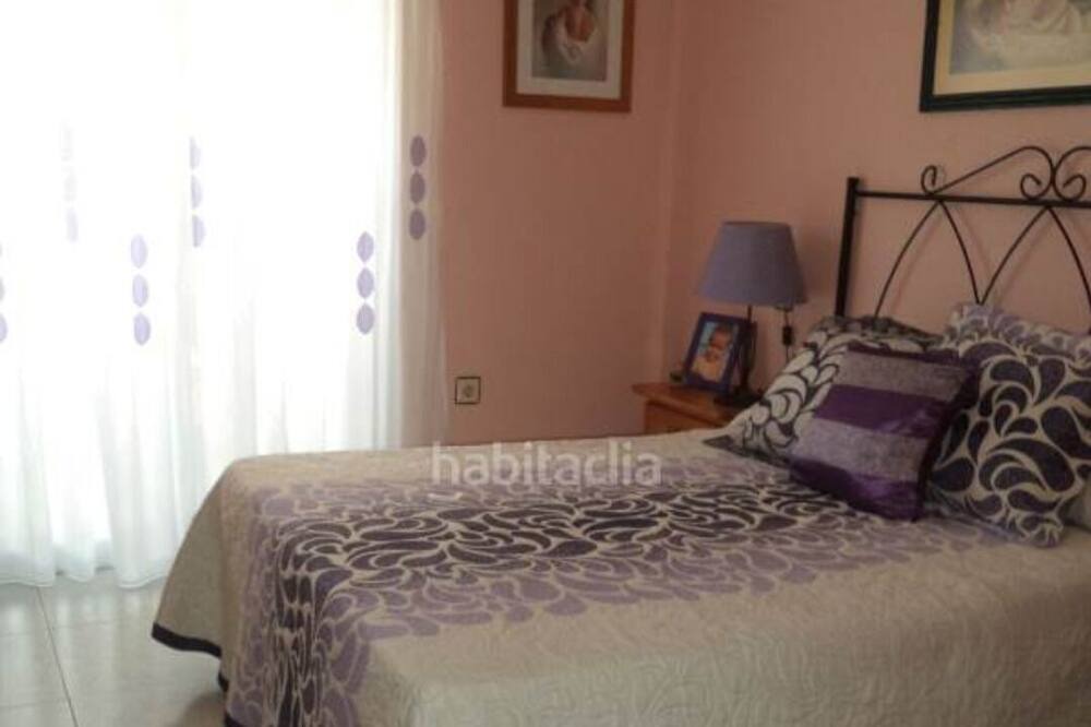Photo of Bedroom in Lo Pagan