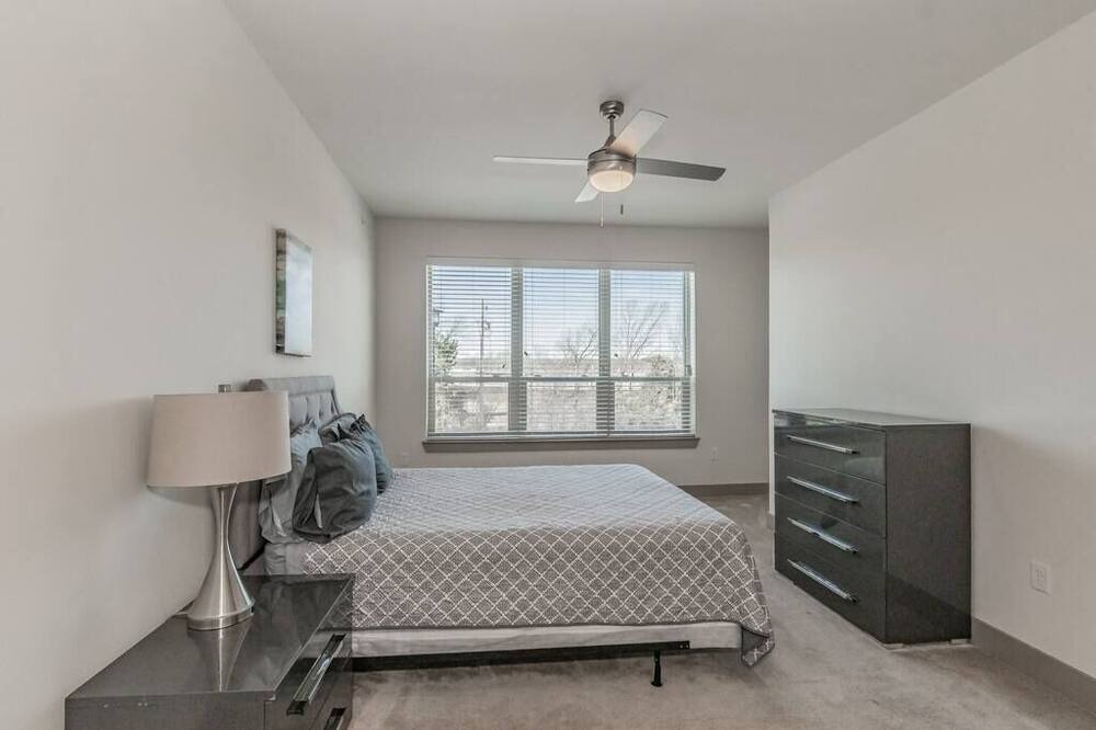 Photo of Bedroom in Lewisville