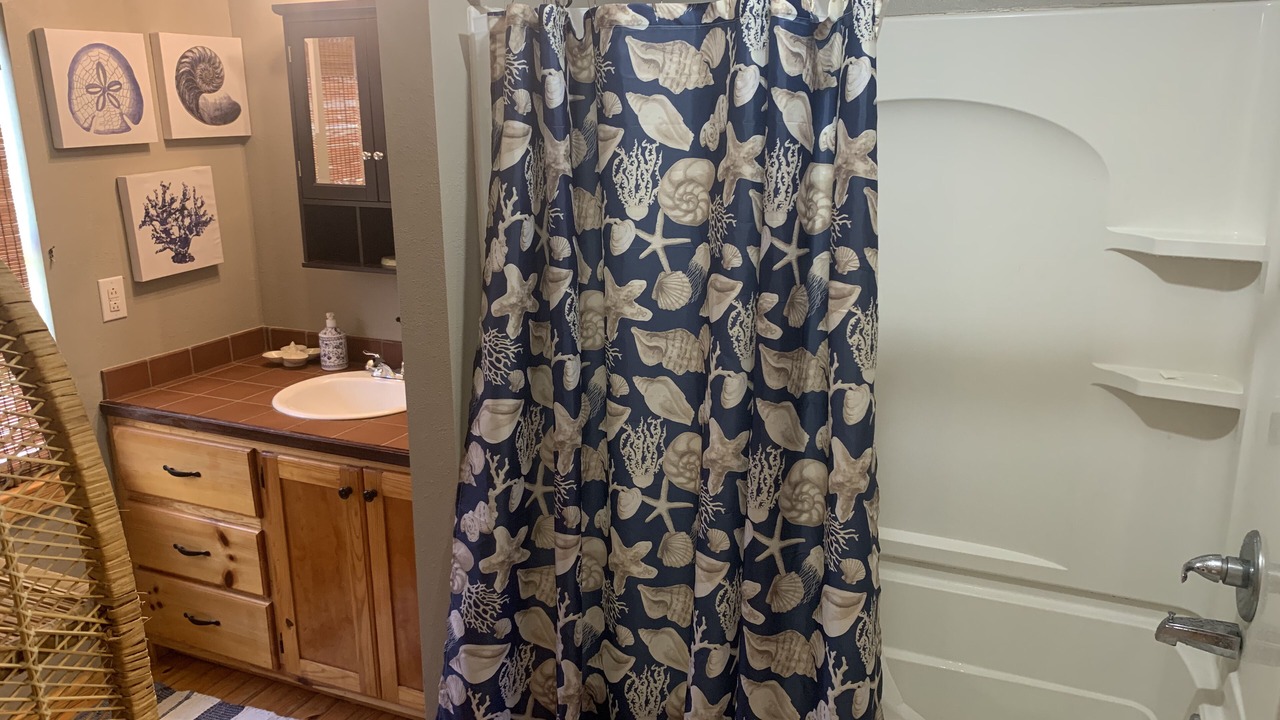 Photo of Bathroom in Quinlan