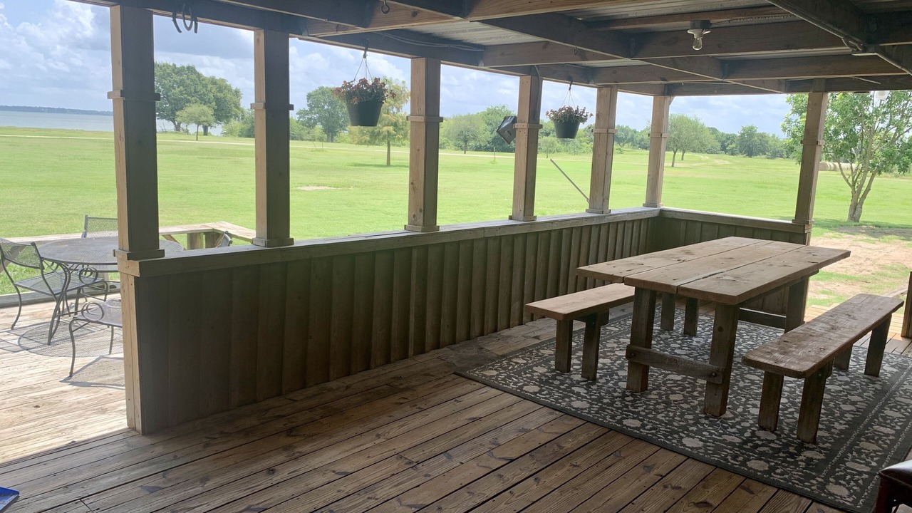 Photo of Outdoor in Quinlan
