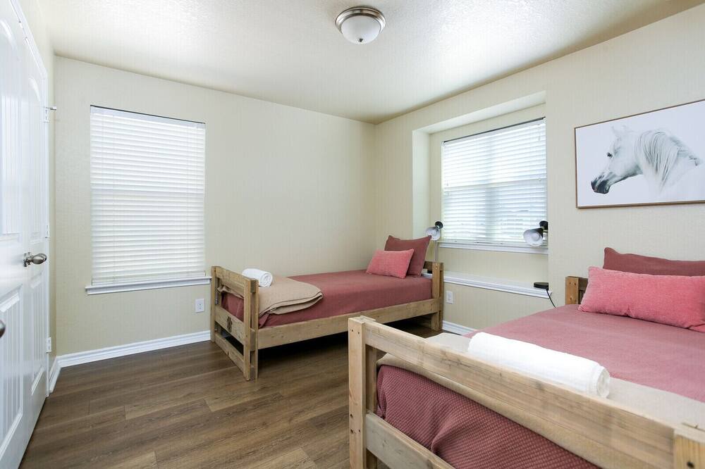 Photo of Bedroom in Southside