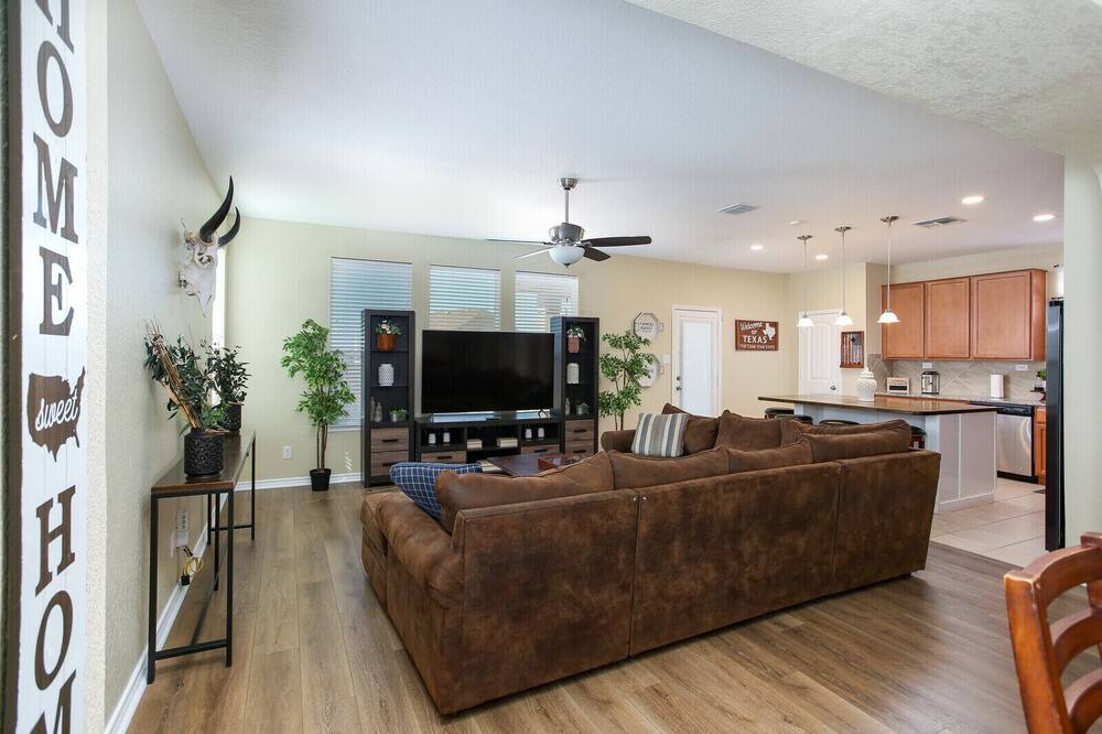 Photo of Livingroom in Southside