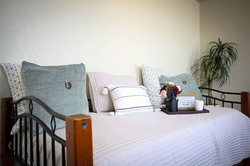 Photo of Bedroom in Southside