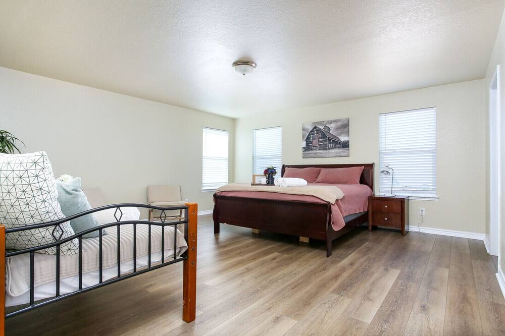 Photo of Bedroom in Southside