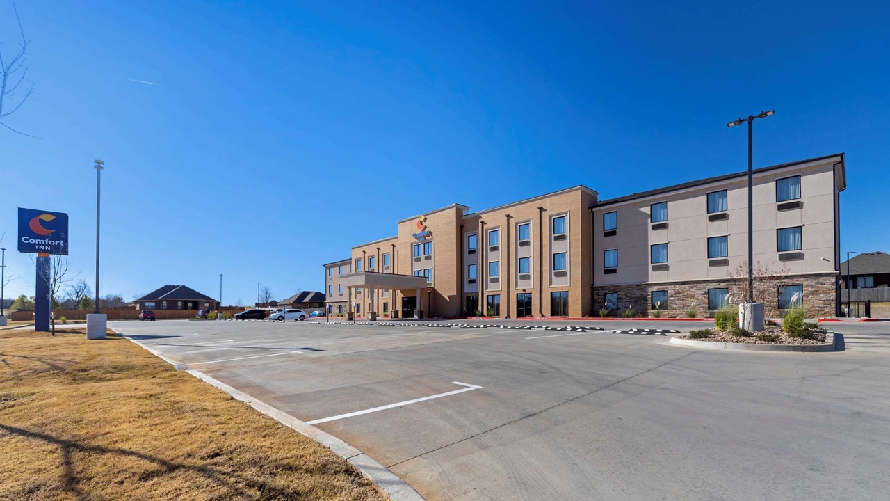 Photo of Outdoor in Harrah