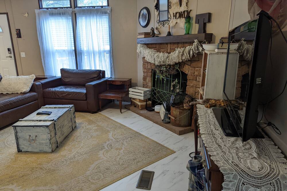 Photo of Bedroom in Quitman