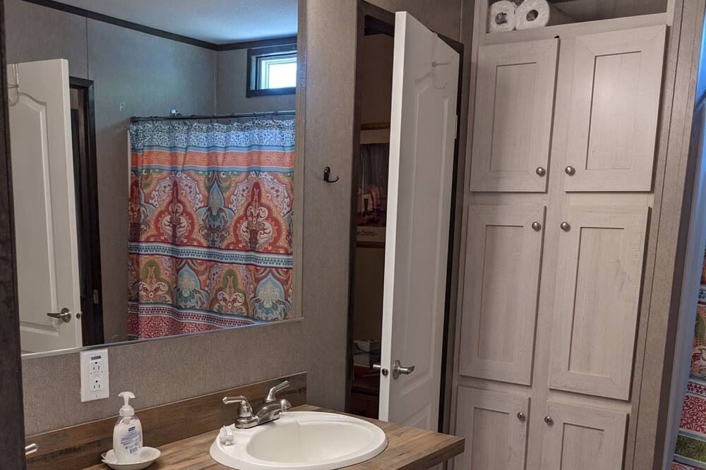 Photo of Bathroom in Quitman