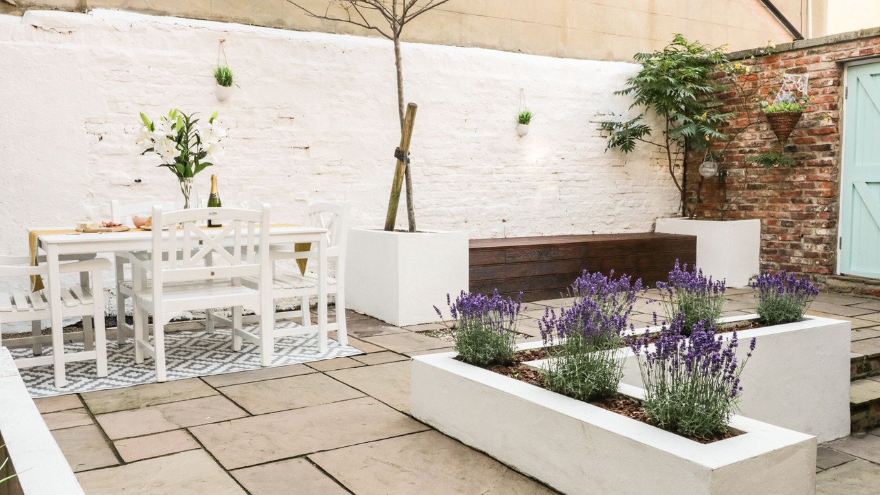 Photo of Patio Balcony in Whitby
