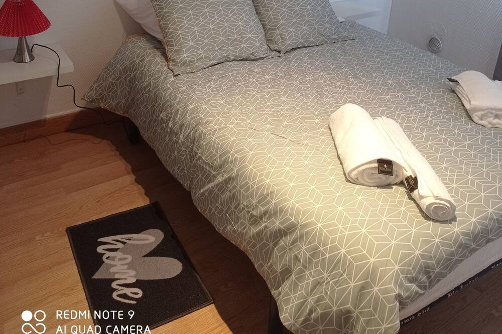 Photo of Bedroom in Barriere Saint Marc