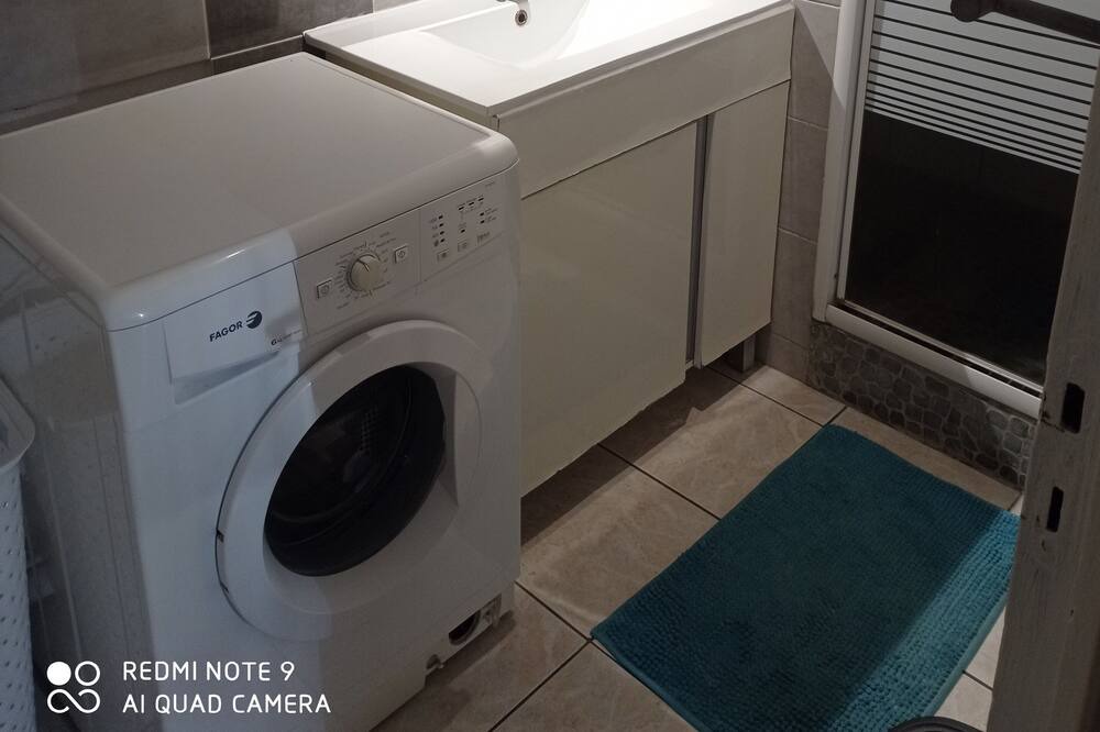 Photo of Bathroom in Barriere Saint Marc