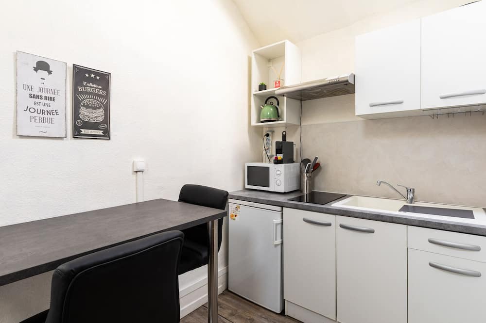 Photo of Others in Moliere - Edgard Quinet