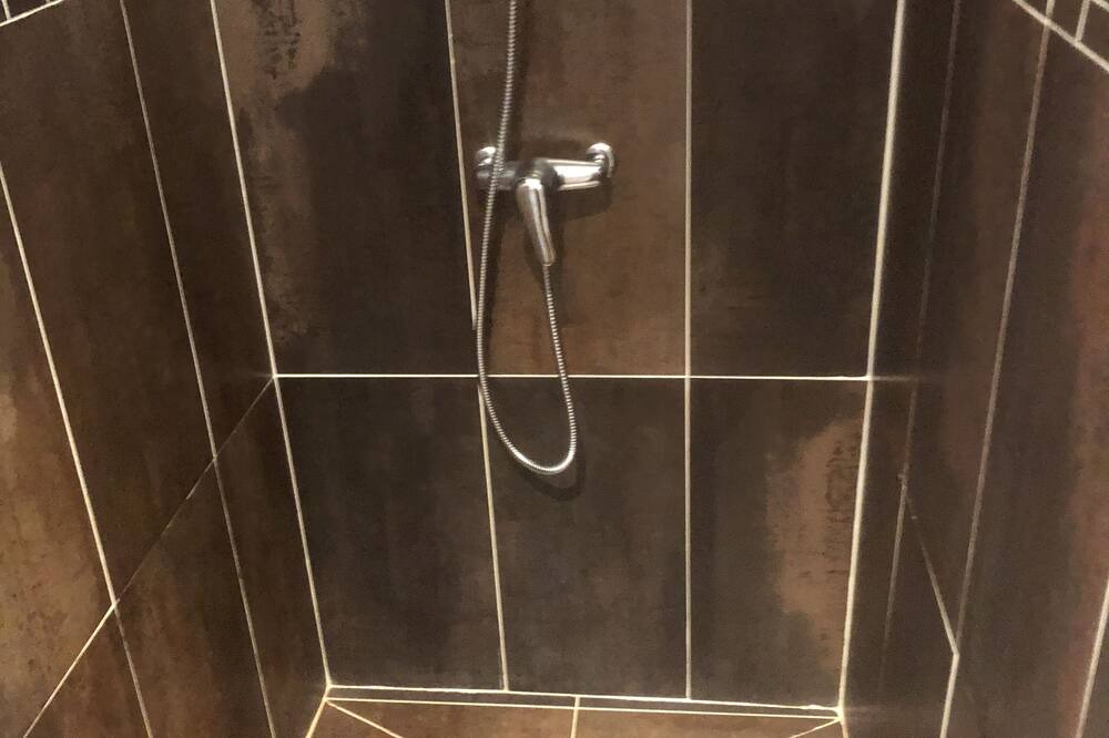 Photo of Bathroom in Ille-sur-Tet
