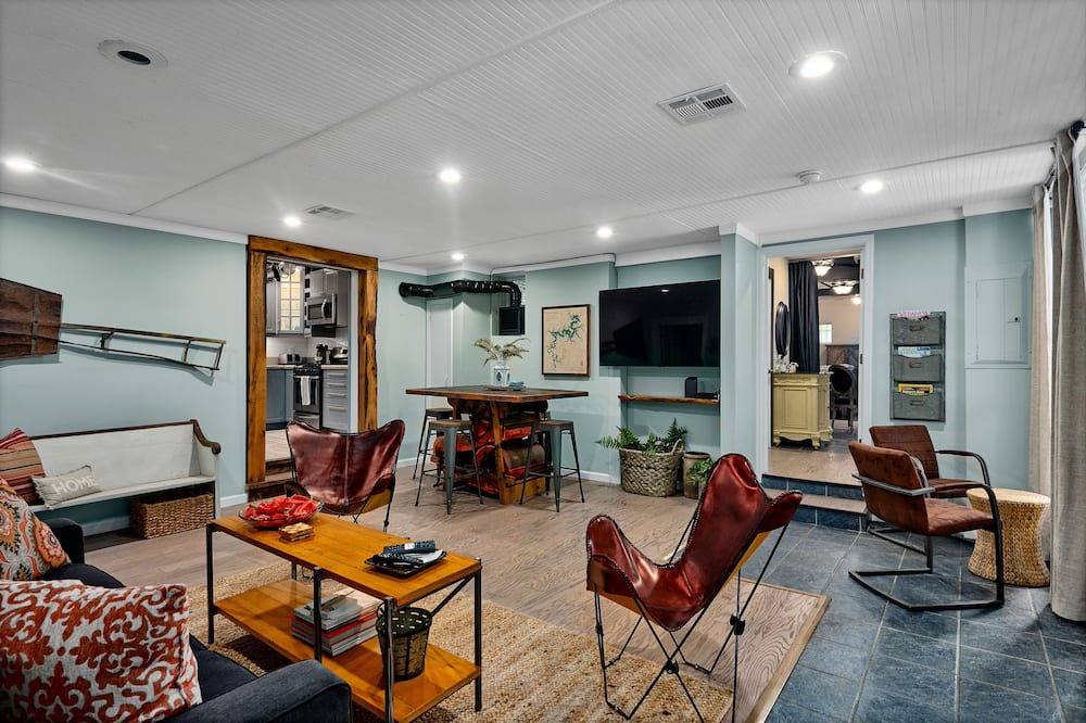 Photo of Livingroom in Eureka Springs Historic District