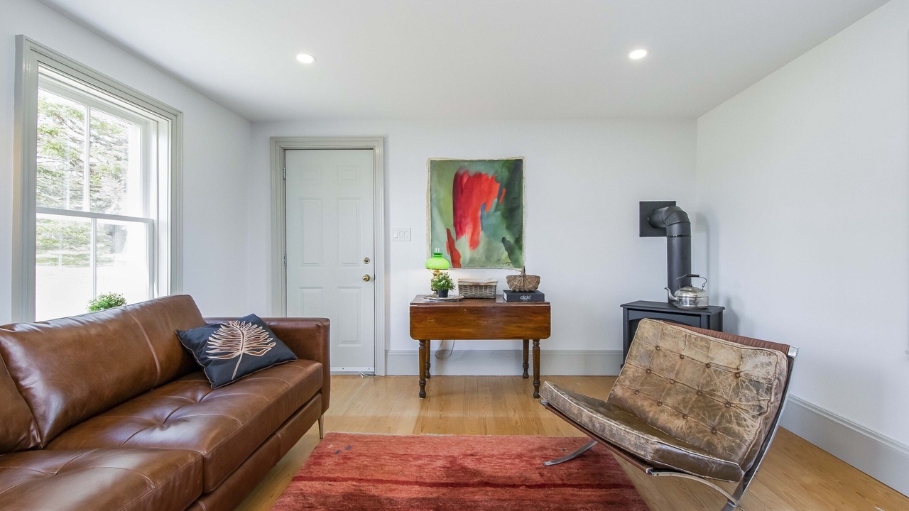 Photo of Livingroom in Guysborough County