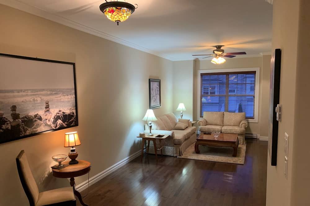 Photo of Livingroom in Quidi Vidi
