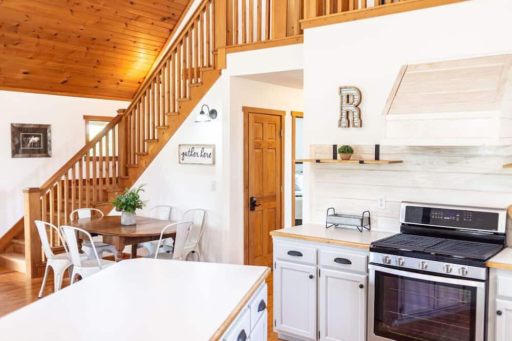 Photo of Kitchen in Brookline Station