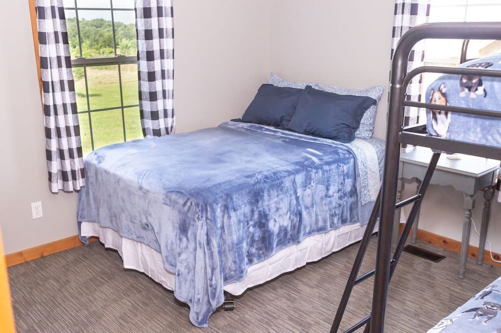 Photo of Bedroom in Brookline Station