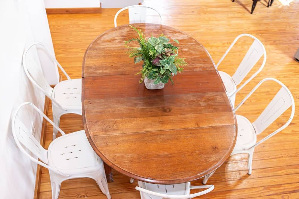 Photo of Kitchen in Brookline Station