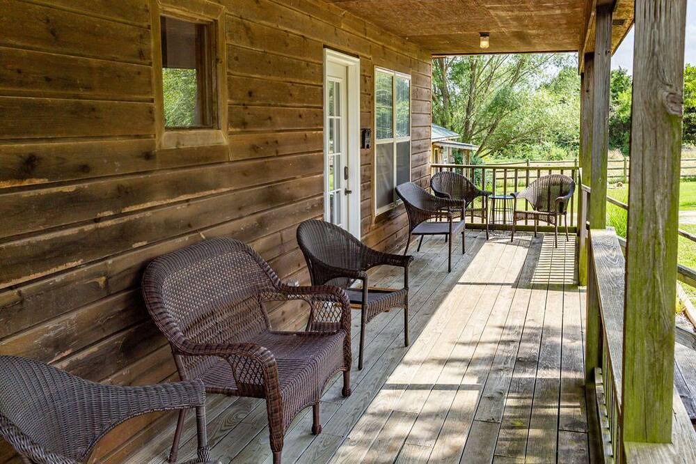 Photo of Patio Balcony in Brookline Station