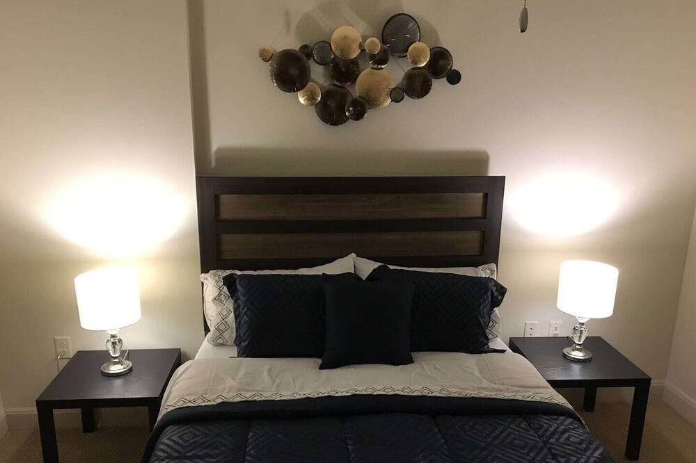 Photo of Bedroom in The Woodlands
