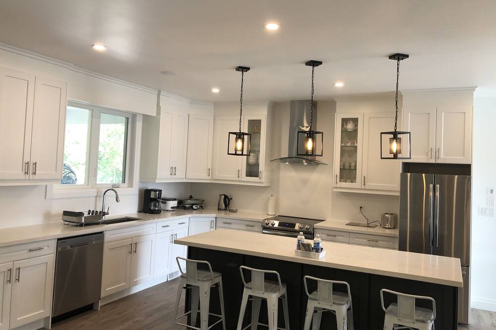 Photo of Kitchen in Kincardine