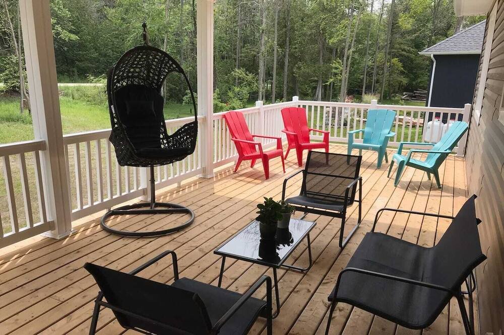 Photo of Patio Balcony in Kincardine