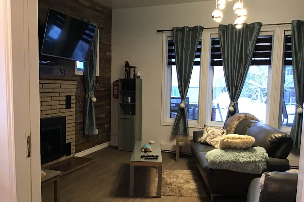Photo of Livingroom in La Tuque