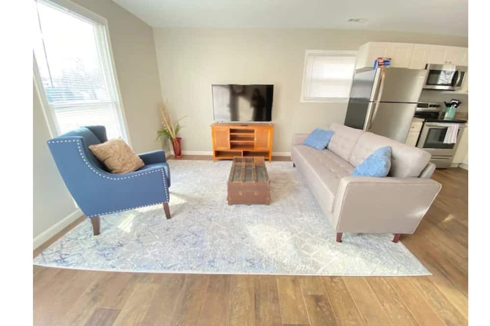 Photo of Others in Urbancrest