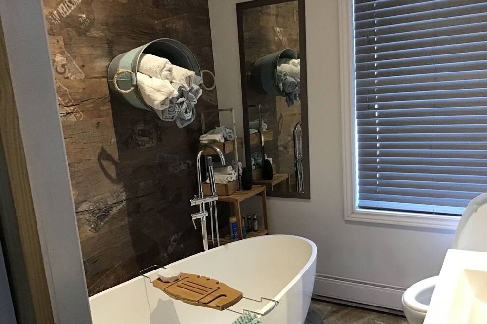 Photo of Bathroom in La Tuque