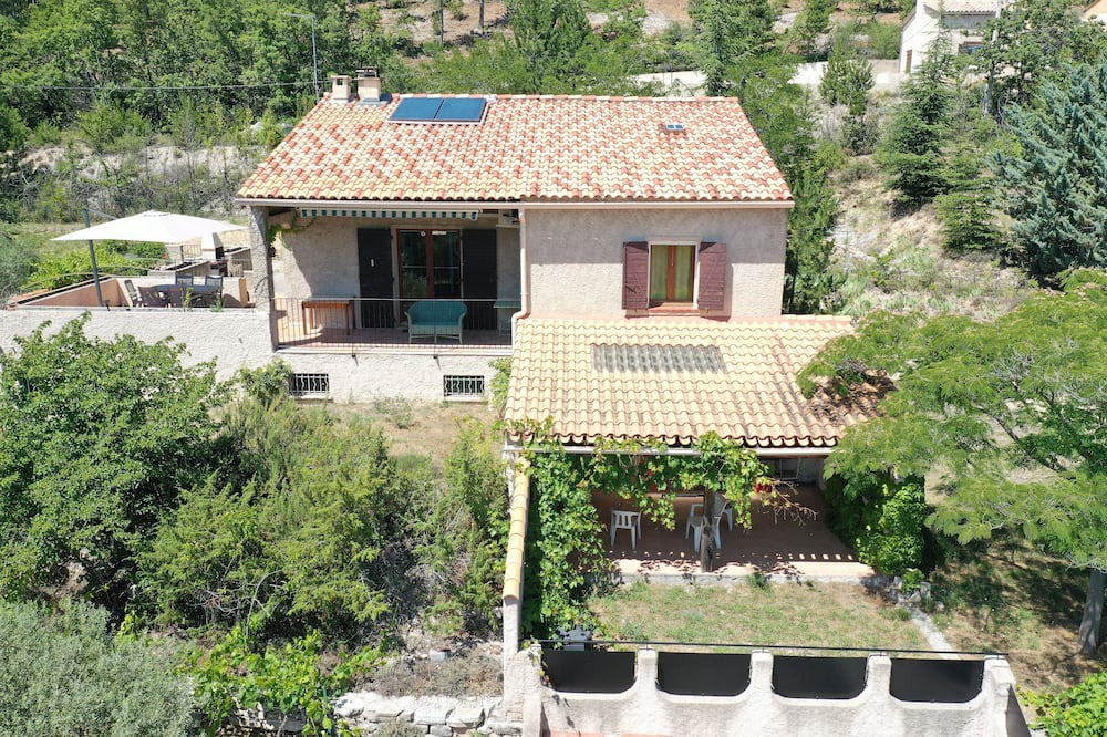 Photo of Outdoor in Cruis