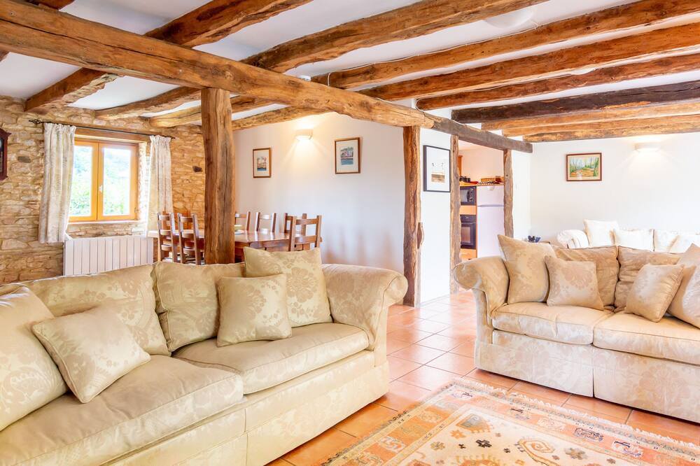 Photo of Livingroom in Frayssinet-le-Gelat
