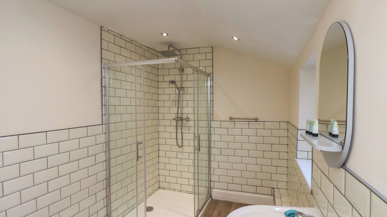 Photo of Bathroom in West Cliff