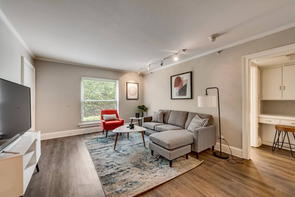 Photo of Livingroom in Oak Lawn