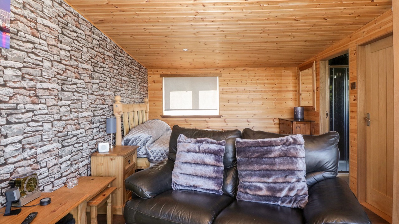 Photo of Others in Glenboig