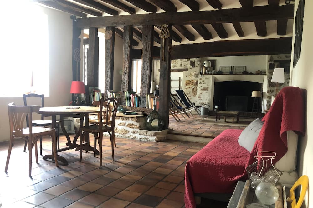 Photo of Others in Sablonnieres