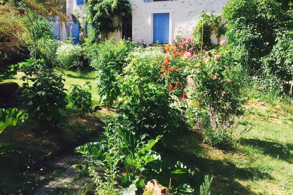 Photo of Outdoor in Sablonnieres