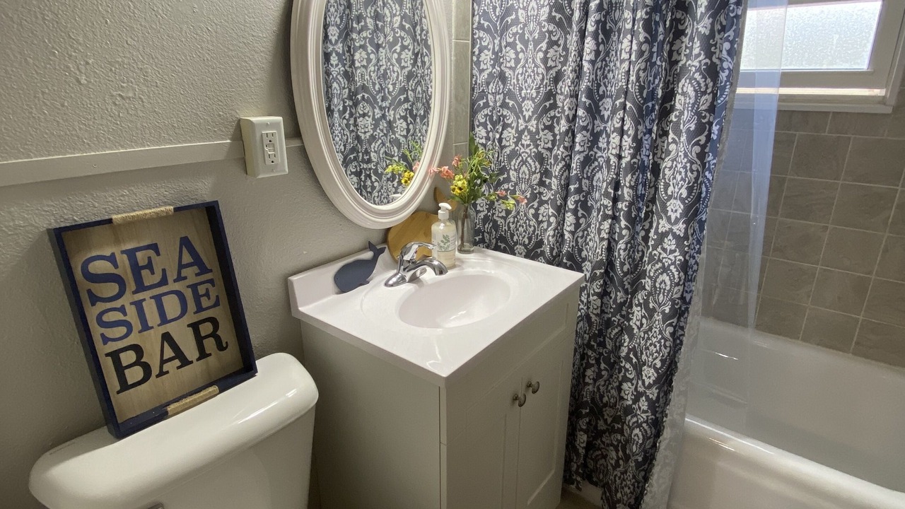 Photo of Bathroom in Cheyenne