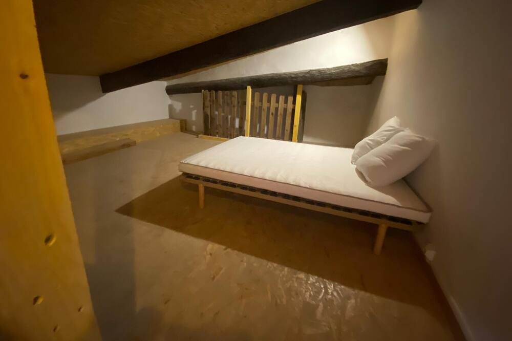 Photo of Bedroom in Baixas