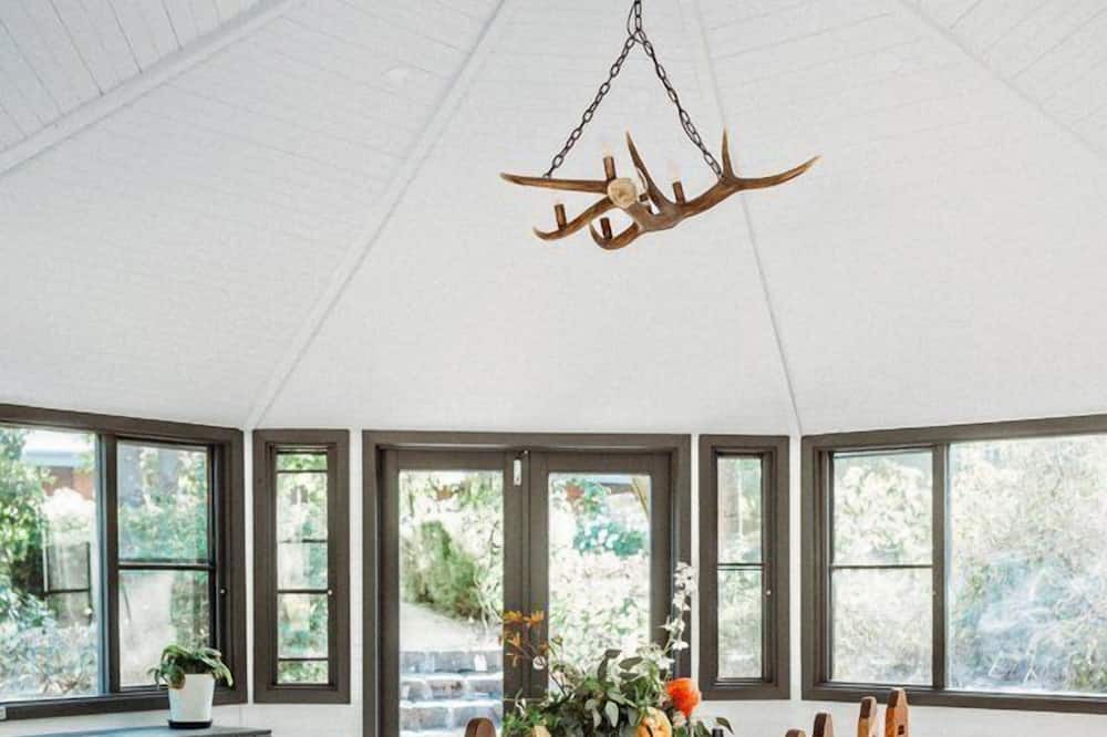 Photo of Others in Macedon