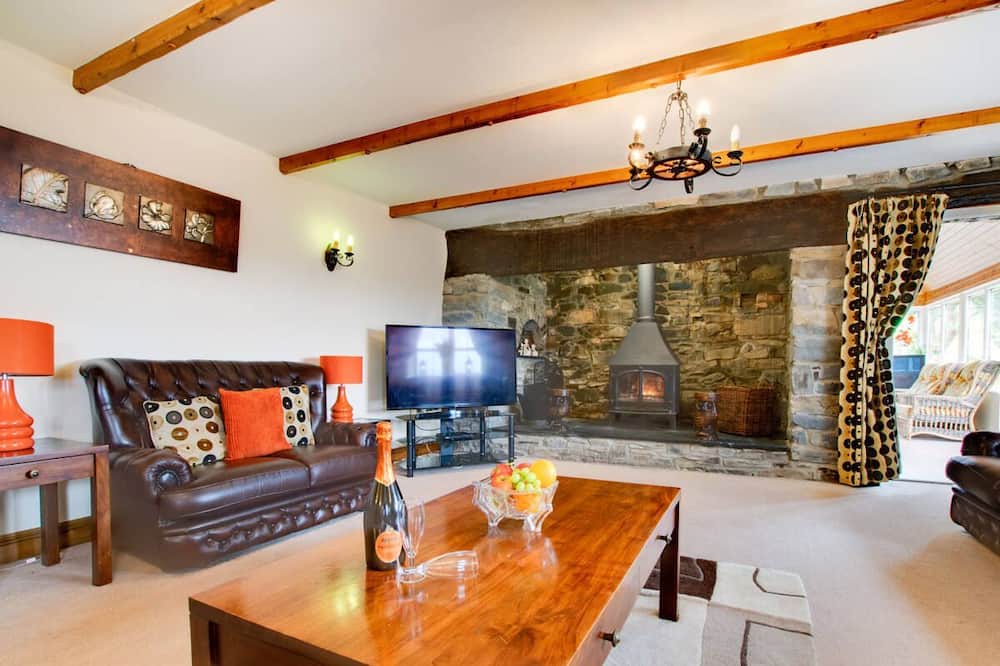 Photo of Livingroom in Aberystwyth