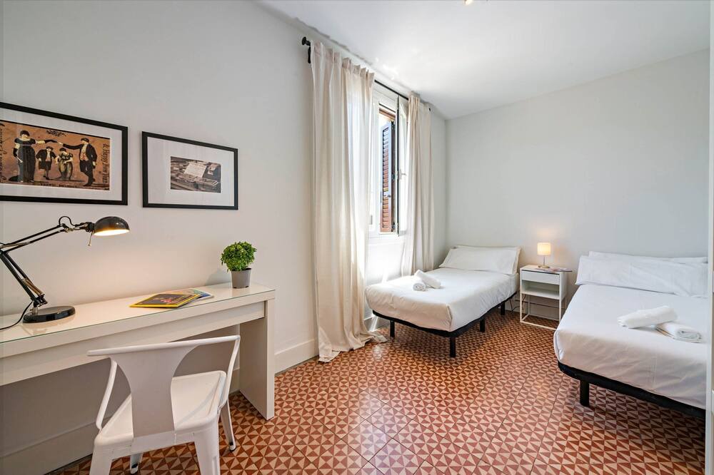 Photo of Bedroom in Gothic Quarter