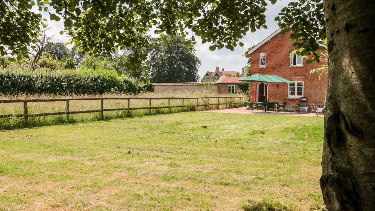 Photo of Others in Sturminster Newton