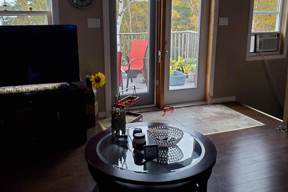 Photo of Livingroom in Boularderie