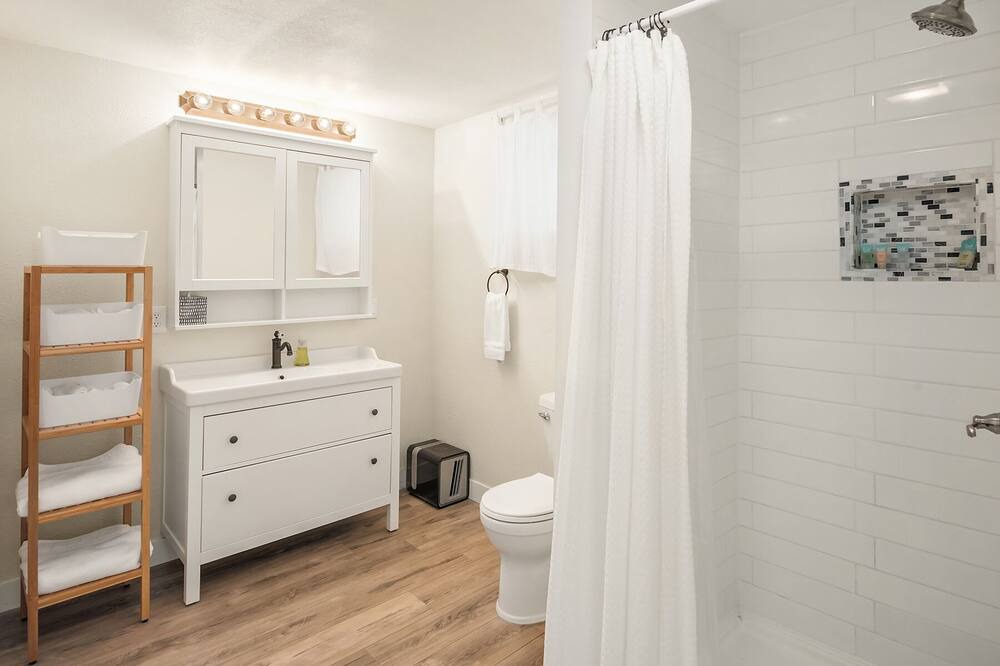 Photo of Bedroom in Carnation